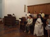 Rezo de Visperas junto con la comunidad de monjas dominicas del monasterio de Santo Domingo el Real